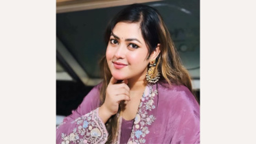 দোলনা আক্তার