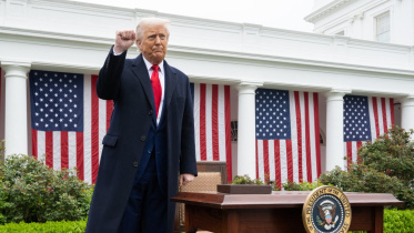 বিশ্বজুড়ে বাণিজ্য অংশীদারদের পণ্য আমদানিতে শুল্ক আরোপ করেছেন ডোনাল্ড ট্রাম্প। ছবি: এএফপি