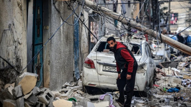 হামাস-ইসরায়েল যুদ্ধের শুরু থেকেই বারবার হামলার শিকার হয়েছে দক্ষিণ গাজার রাফা শহরটি। ফাইল ছবি: এএফপি