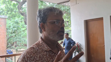 ফ্যাসিবাদের মুখাকৃতিতে একজনকে আগুন দিতে দেখা গেছে: ঢাবি প্রক্টর