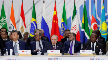 ২০২৪ সালে ব্রিকস জোটের বৈঠকে চীনের শি জিন পিং, রাশিয়ার পুতিন ও দক্ষিণ আফ্রিকার রামাফোসা। ফাইল ছবি: রয়টার্স