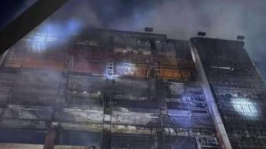 ইরাকের শপিং মলে অগ্নিকাণ্ডে হতাহত ৫০। ছবি: এক্স থেকে সংগৃহীত