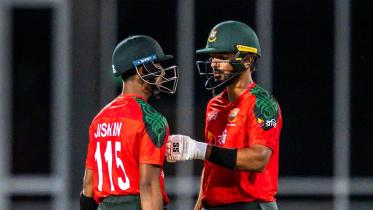 saif_and_jishan_1.jpg