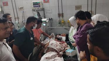 সাবেক ভিপি নুরুল হক নুর আহত