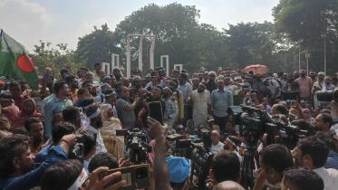 shaheed_minar_teachers_protest.jpg