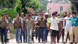 গ্রেপ্তার সিদ্ধার্থ দাস ও মুগ্ধ দাস। ফাইল ছবি