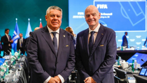 Gianni Infantino and Claudio Tapia