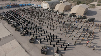 ইরানের দক্ষিণ অঞ্চলে মহড়ায় অংশ নিচ্ছে আইআরজিসির সেনারা। ফাইল ছবি: রয়টার্স (১৬ ফেব্রুয়ারি, ২০২৬)