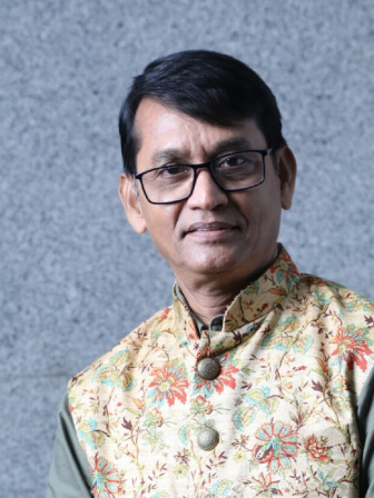azizul_hakim.jpg