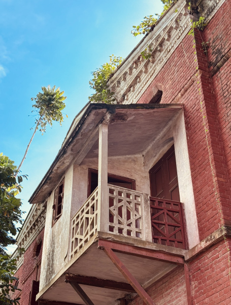 আরমানিটোলা স্কুল